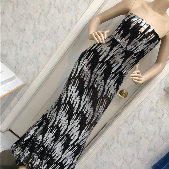 BLACK & SILVER SEQUIN DRESS - Picture 4 of 8